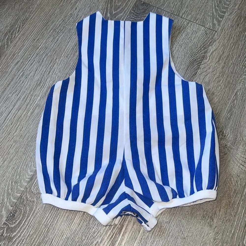 Bailey Boys Sailboat Romper size 9 months blue stripe baby